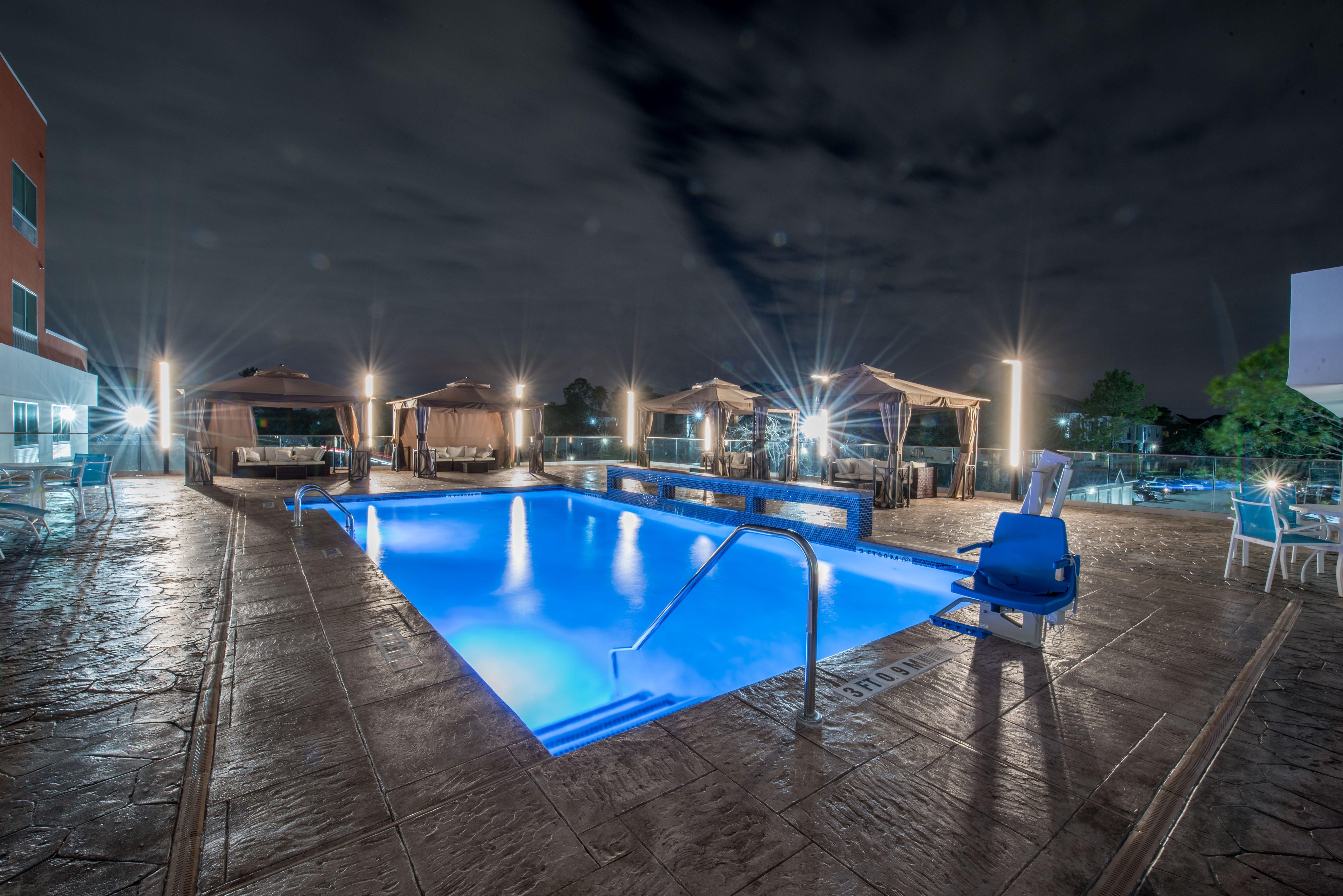 Holiday Inn Express & Suites - Houston Westchase - Westheimer By Ihg Exterior foto