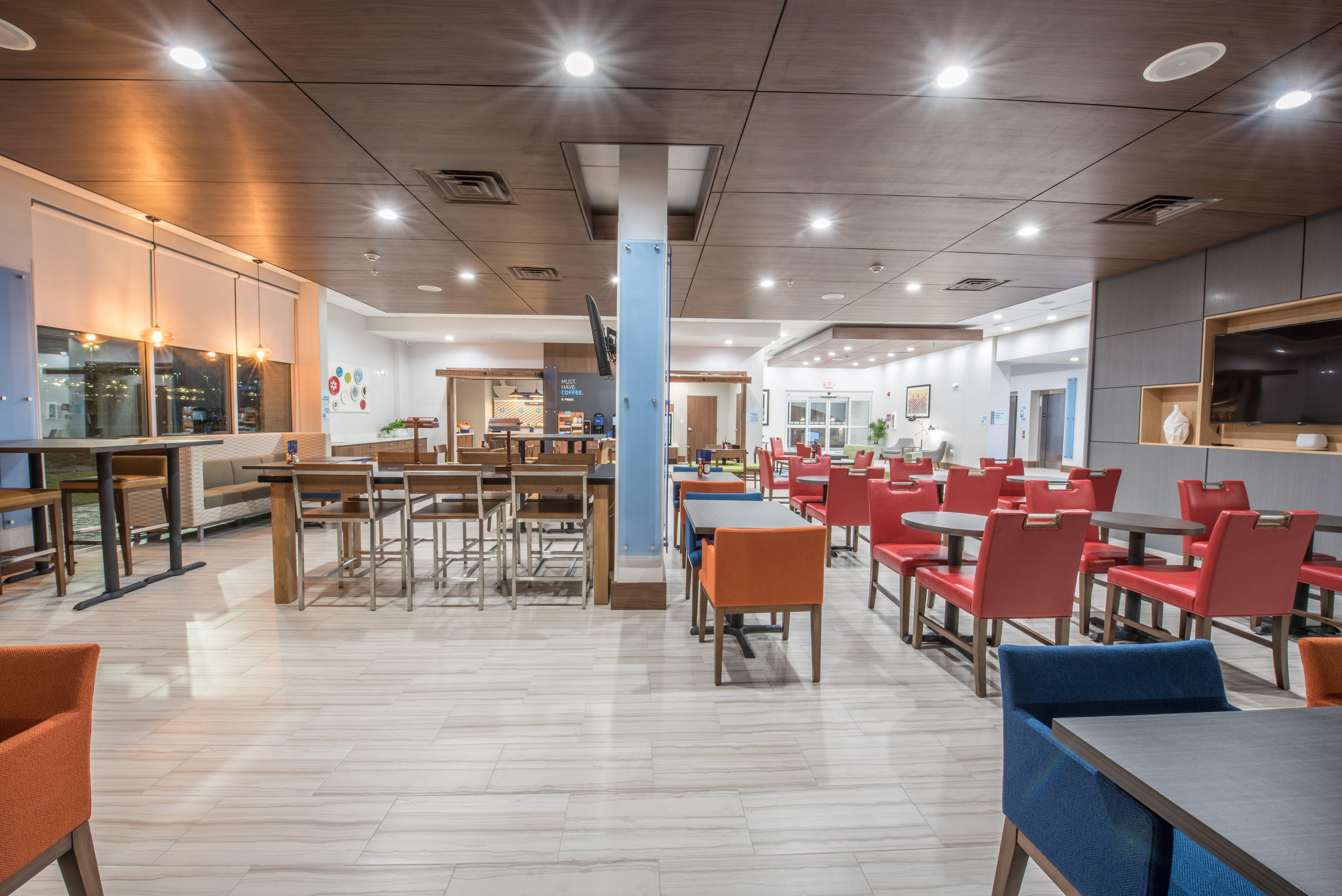 Holiday Inn Express & Suites - Houston Westchase - Westheimer By Ihg Exterior foto